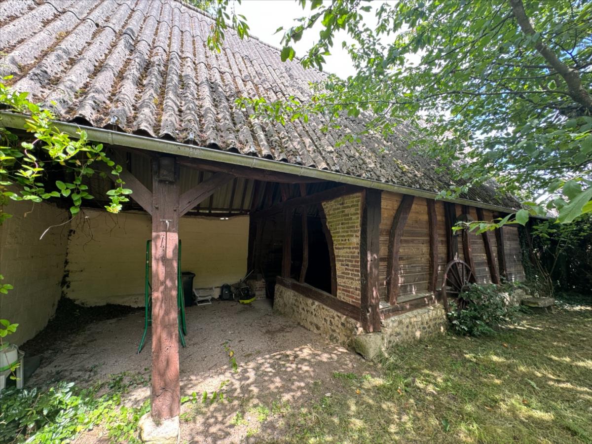 Maison - 9 pièces - 250 m²