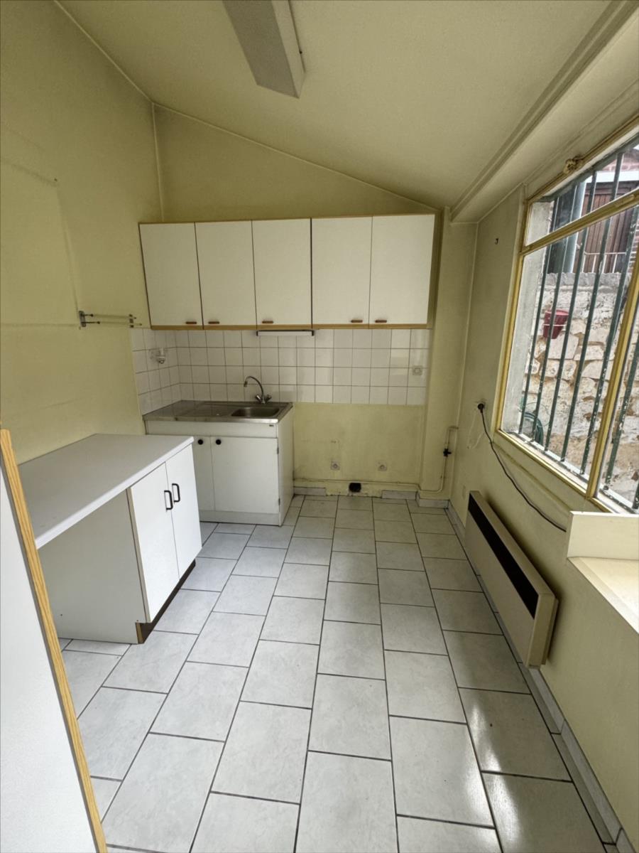 Maison - 7 pièces - 200 m²