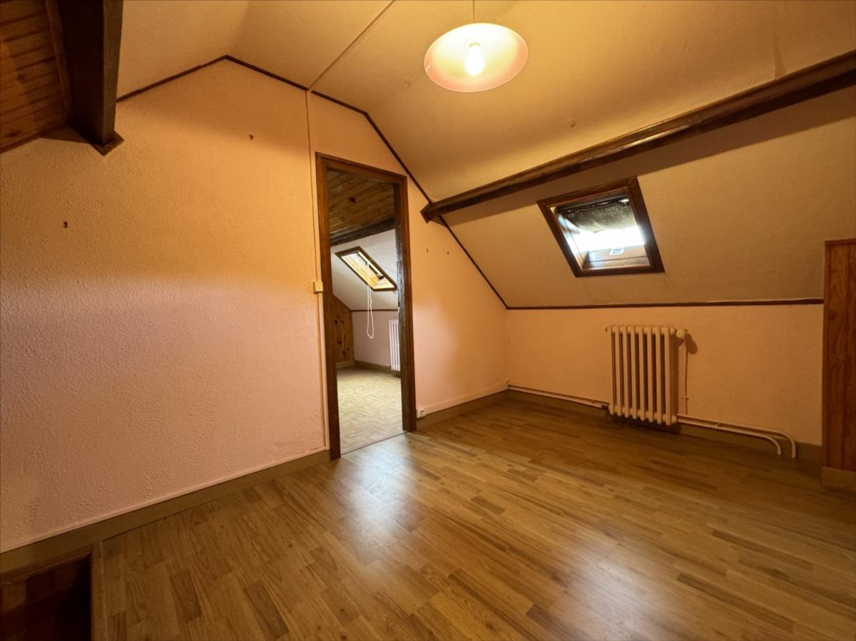 Maison - 5 pièces - 91 m²