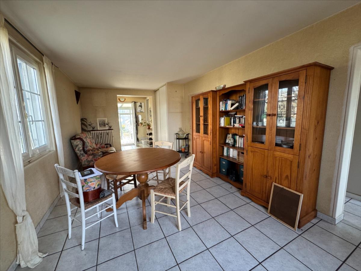 Maison - 6 pièces - 98 m²
