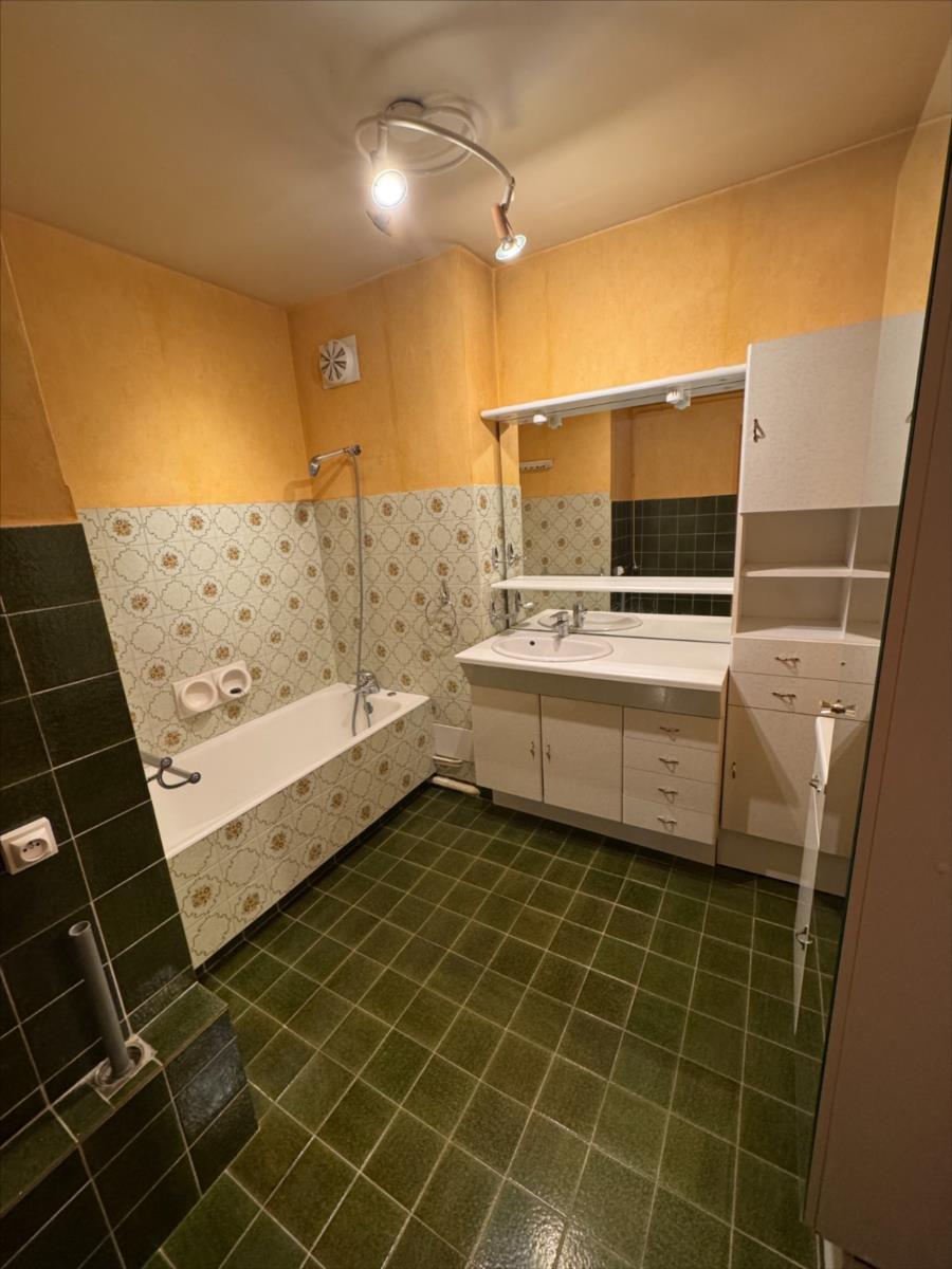 Appartement - 4 pièces - 80 m²