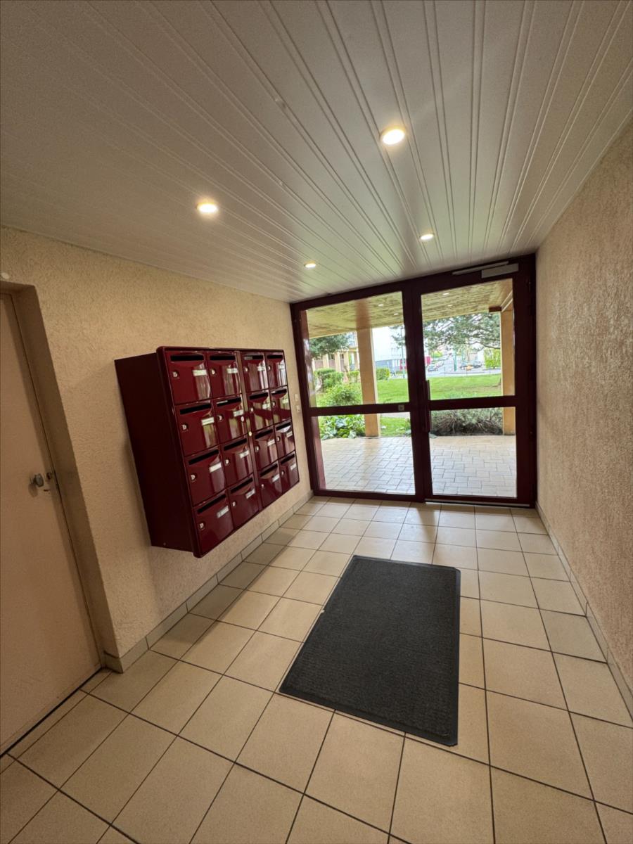 Appartement - 4 pièces - 80 m²