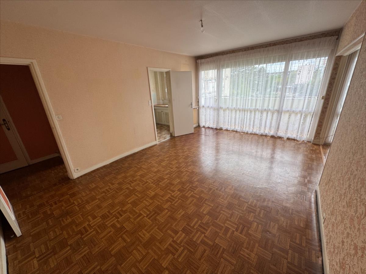 Appartement - 4 pièces - 80 m²