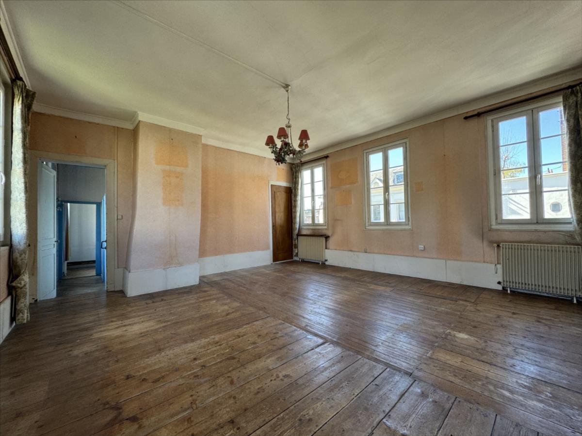 Appartement - 5 pièces - 98,28 m²