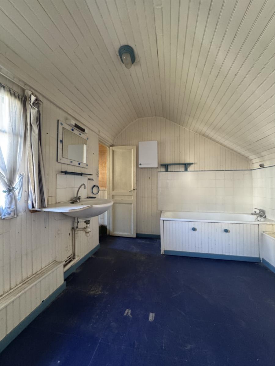 Appartement - 5 pièces - 98,28 m²
