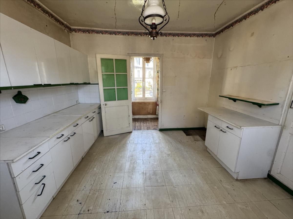 Appartement - 5 pièces - 98,28 m²