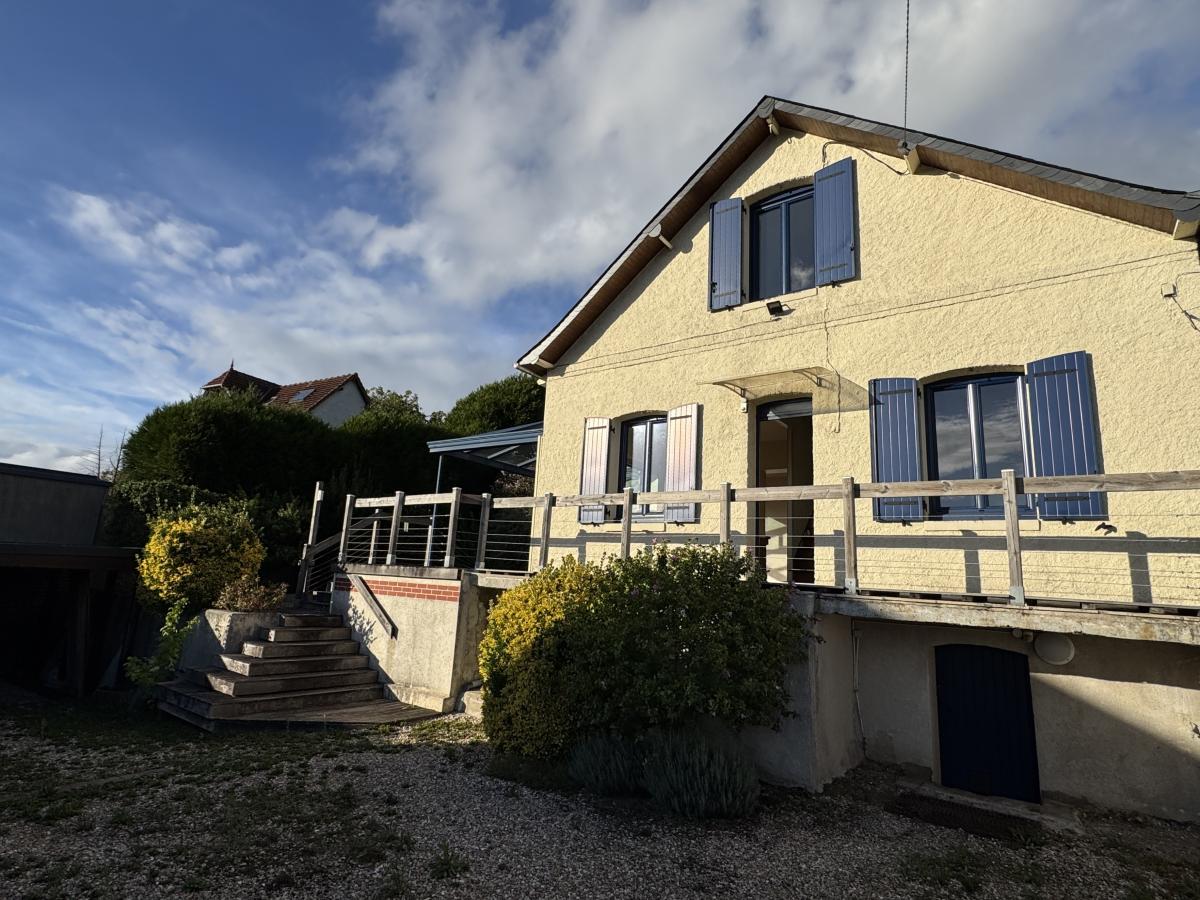 Maison - 6 pièces - 81.51 m²