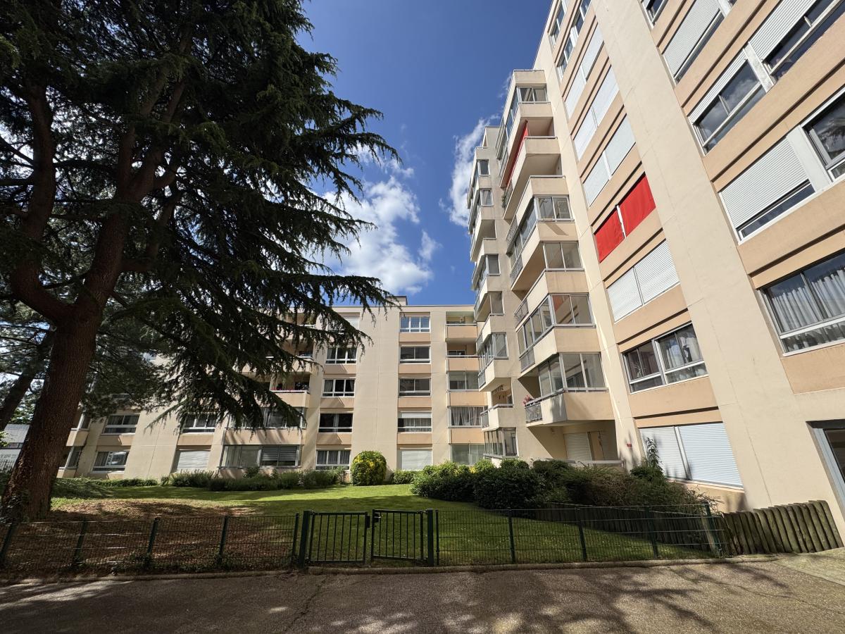 Appartement - 4 pièces - 84.21 m²