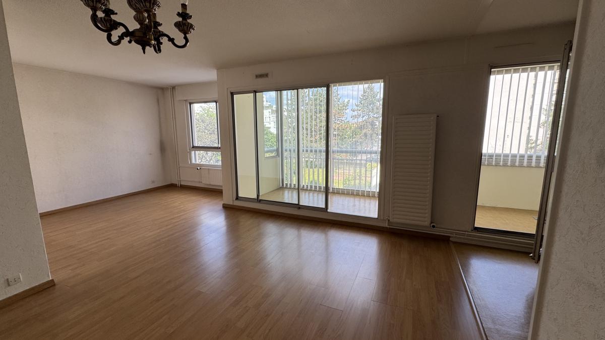 Appartement - 4 pièces - 84.21 m²
