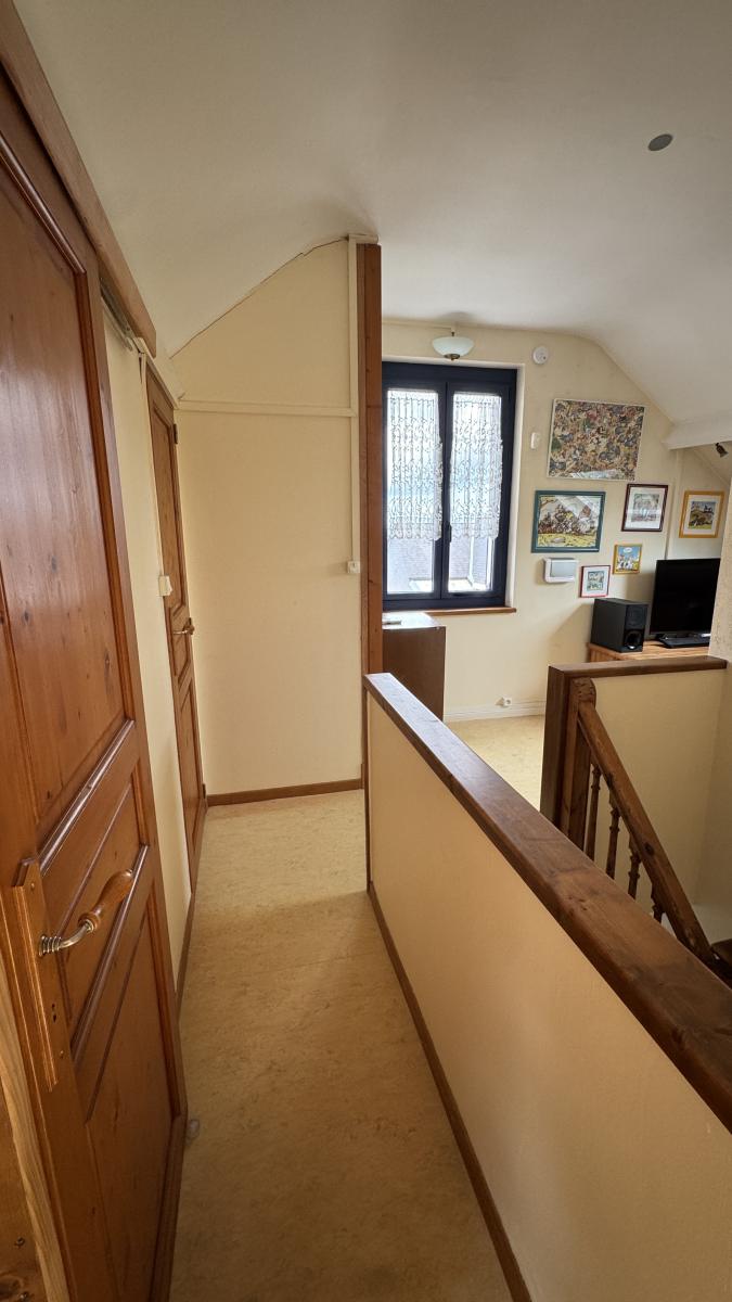 Maison - 6 pièces - 81.51 m²