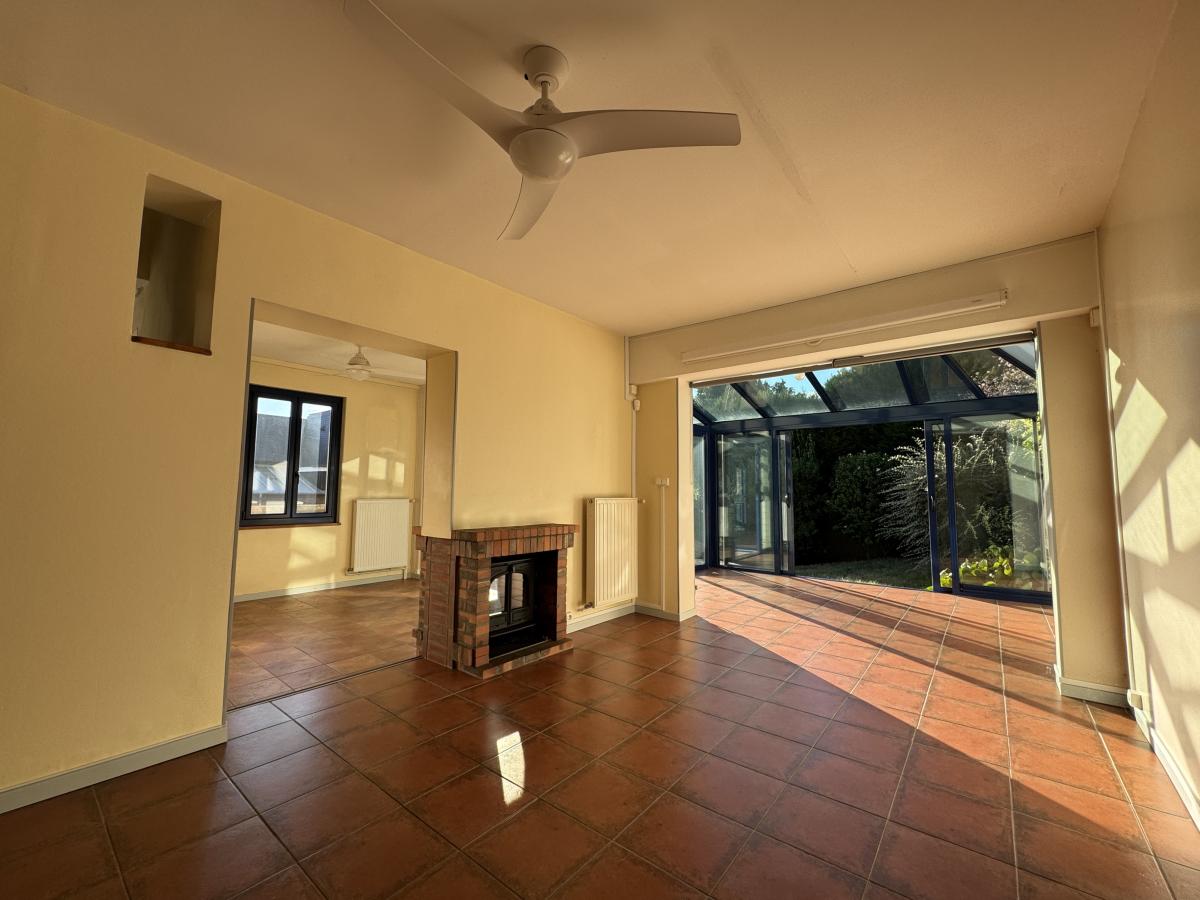 Maison - 6 pièces - 81.51 m²